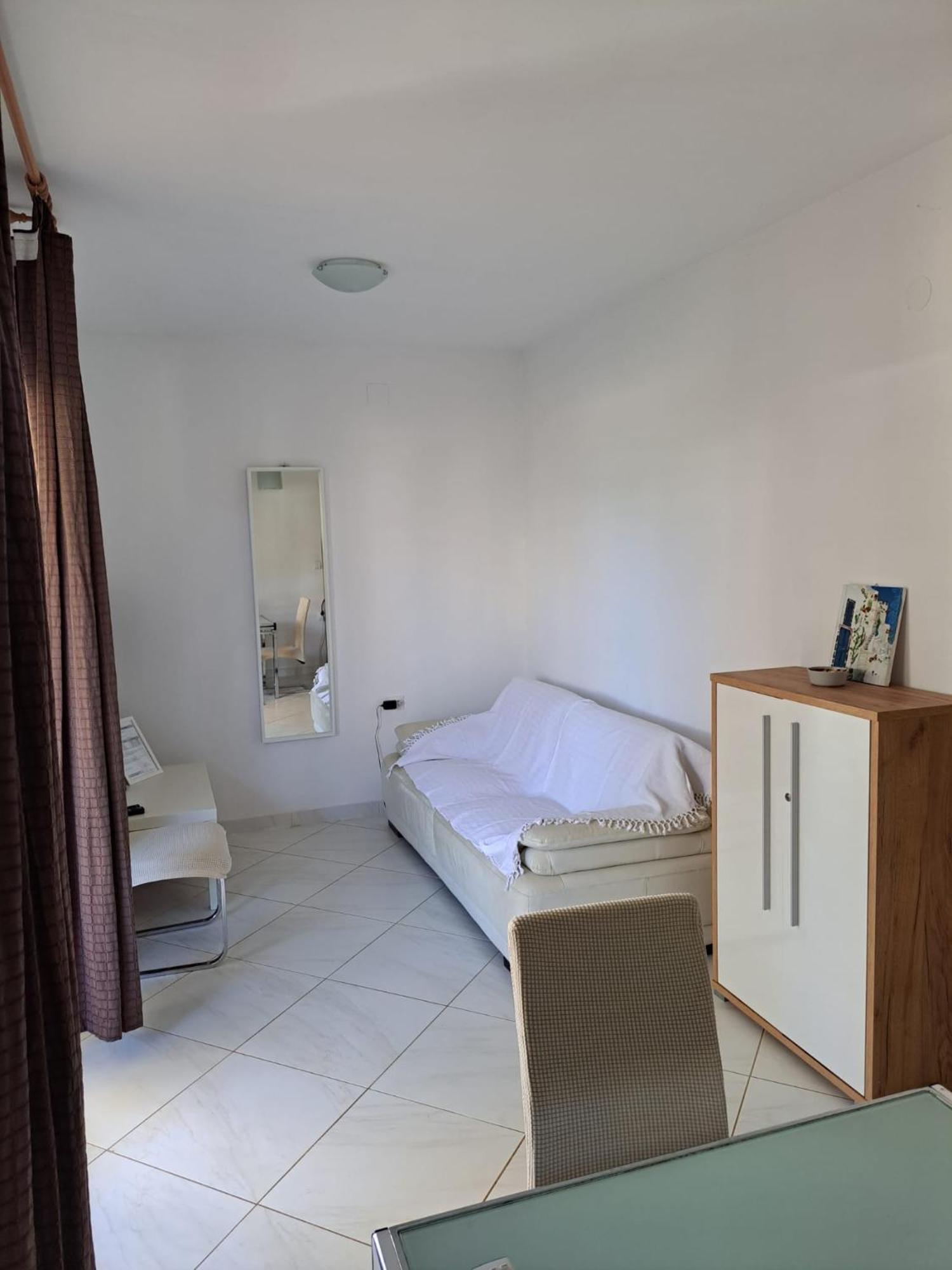 Apartments Maretic Mandre Ngoại thất bức ảnh